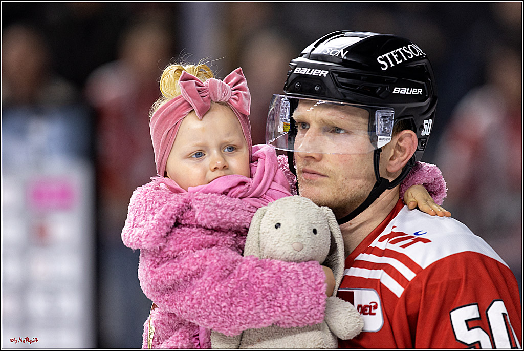 PENNY DEL;  Kölner Haie - Nuernberger Ice Tigers; Köln, 18.11.2022